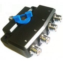 Malcott's CO-M4 COMMUTATORE COASSIALE A 4 VIE CONNETTORI SO-239